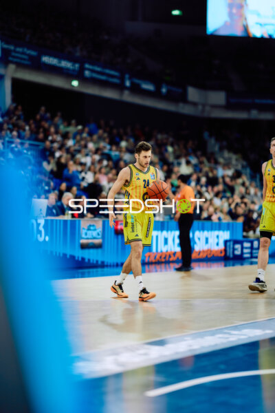 Spielaktion mit 24; Alba Berlin