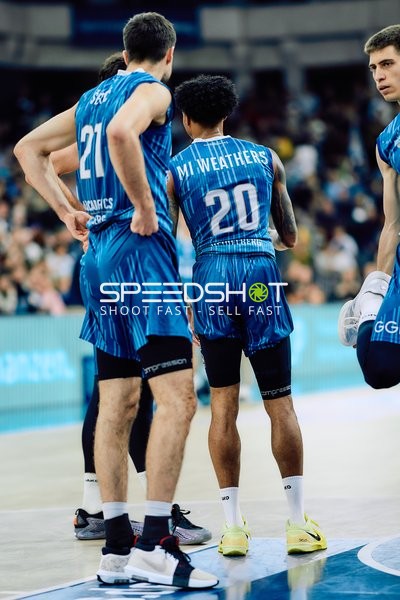 Szene mit Michael Weathers (20; MLP Academics Heidelberg) und Mateo Seric (21; MLP Academics Heidelberg)