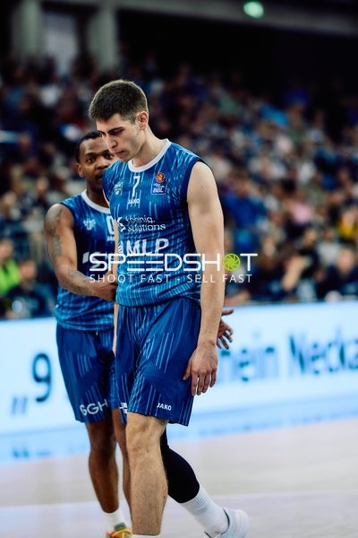 Szene mit Dusan Neskovic (7; MLP Academics Heidelberg) und DJ Horne (0; MLP Academics Heidelberg)