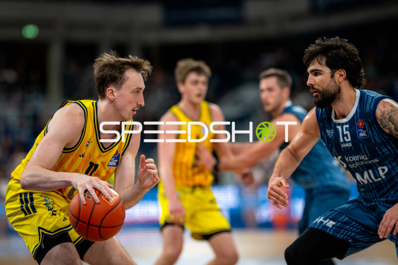 Spielaktion mit Marcel Keßen (15; MLP Academics Heidelberg)