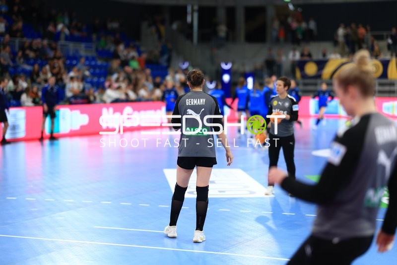 Szene mit Alina Grijseels (4; Deutschland)