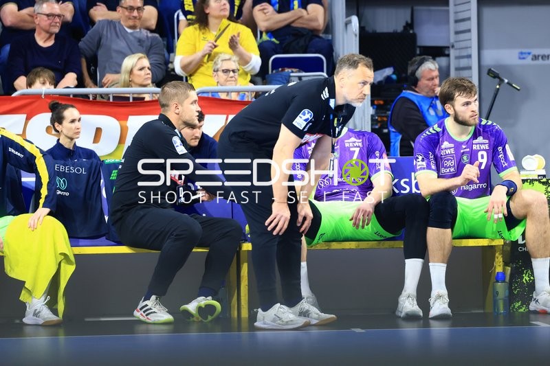 Szene mit Maik Machulla (999; Rhein Neckar Löwen) und Steven Plucnar Jacobsen (9; Rhein Neckar Löwen)