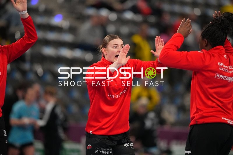 Szene mit Isabell Hurst (5; HSG Bensheim/Auerbach)