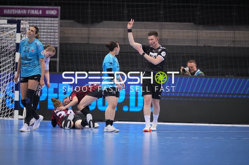 Szene mit Anika Niederwieser (14; Thüringer HC)