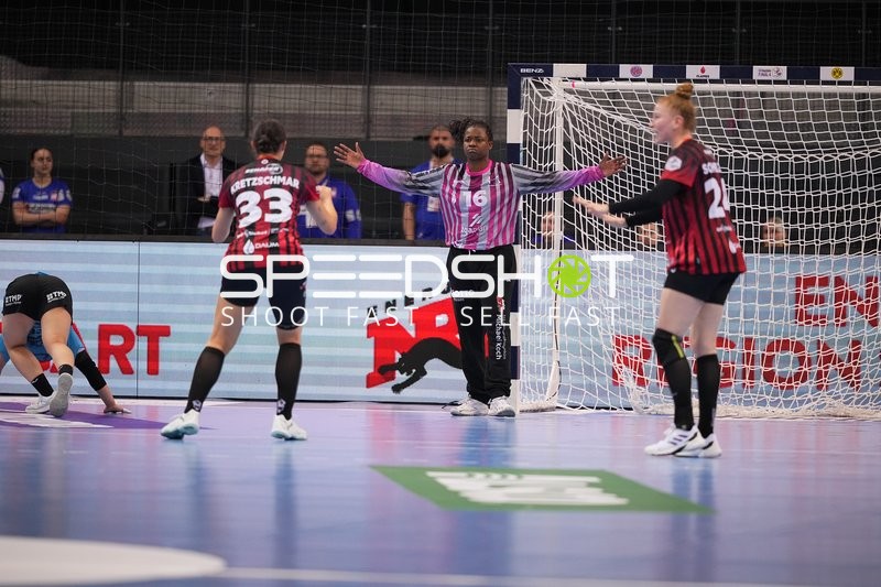 Szene mit Vanessa Fehr (16; HSG Bensheim/Auerbach)