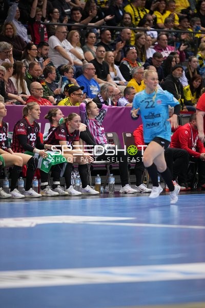 Haushahn Final 4 Halbfinale Szene