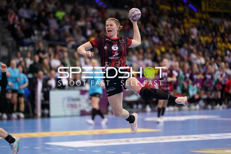 Szene mit Nina Engel (8; HSG Bensheim/Auerbach) in Aktion