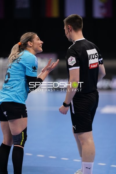 Szene mit Nathalie Hendrikse (6; Thüringer HC)