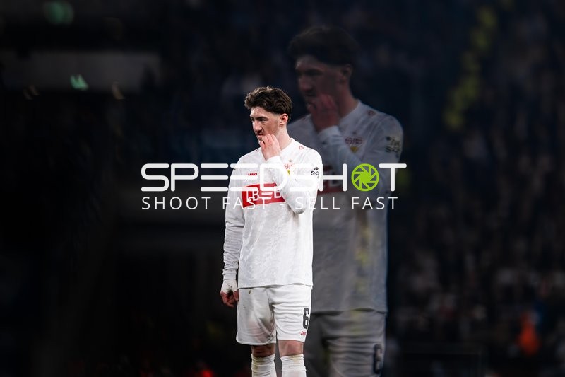 Spieler Angelo Stiller (6; VfB Stuttgart) in Aktion