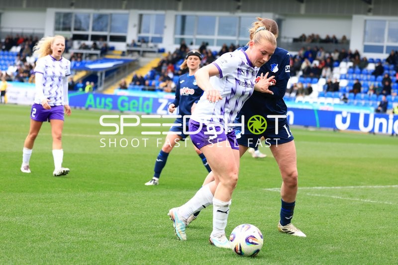 Zweikampf um den Ball