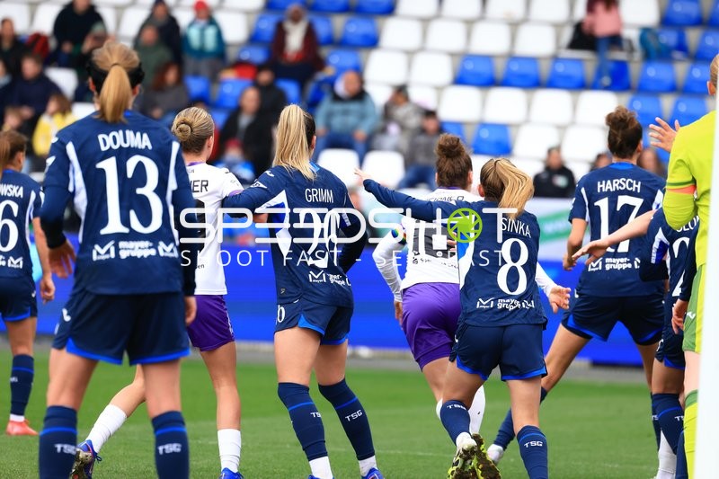 Spielerinnen in Aktion