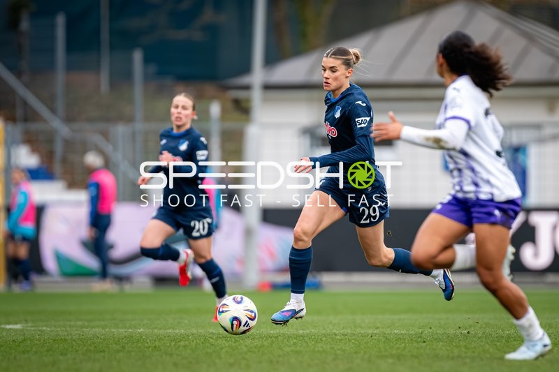 Ballkontrolle und Verteidigung