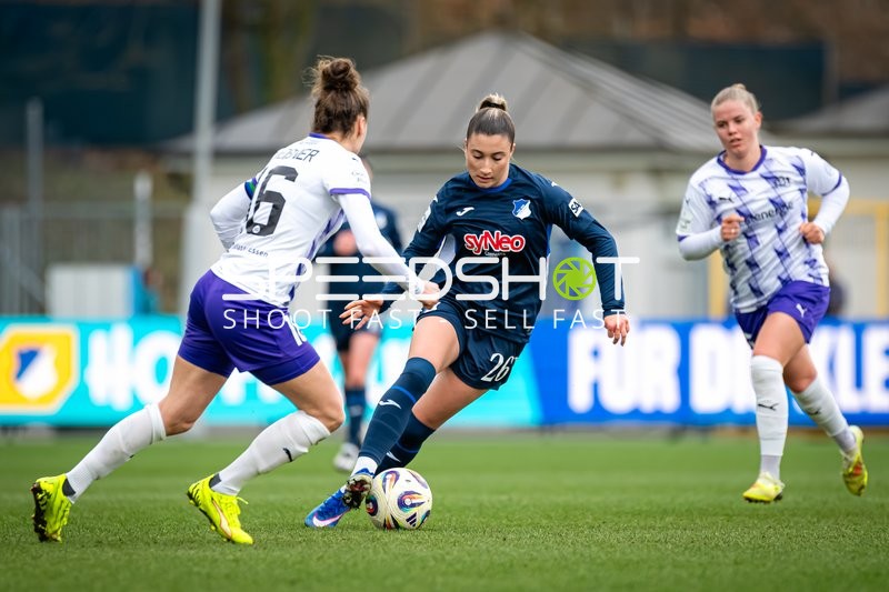 Ballkontrolle und Zweikampf