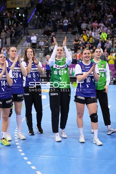 Szene mit Maxi Mühlner (10; HSG Blomberg-Lippe)