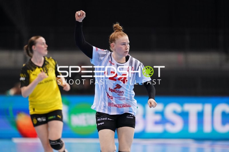 Szene mit Meike Schmelzer (24; HSG Bensheim/Auerbach)