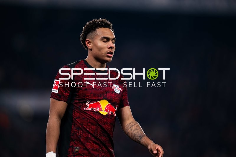 Spieler Antonio Nusa (7; RB Leipzig) in Aktion