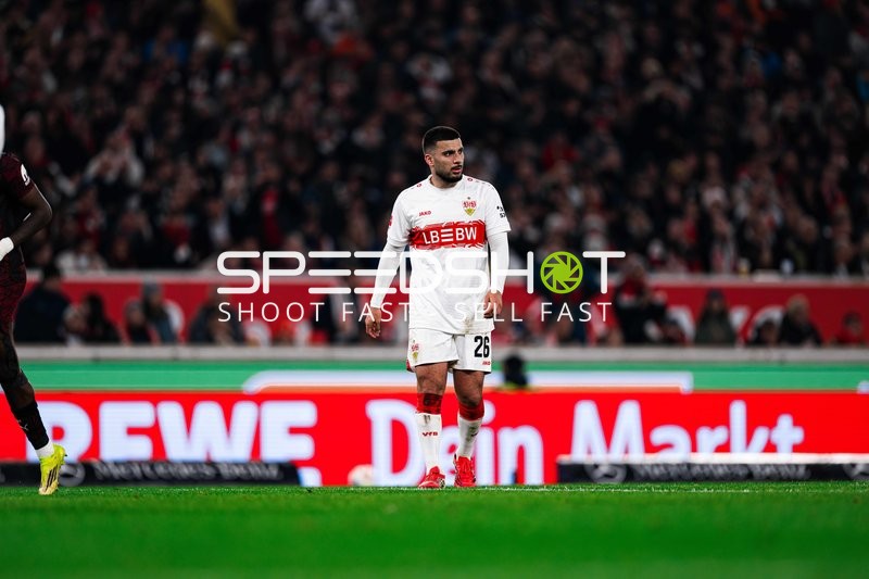 Deniz Undav (26; VfB Stuttgart) auf dem Platz