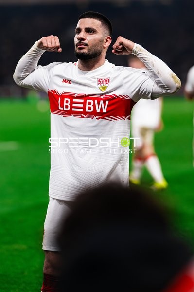 Spieler Ramon Hendriks (3; VfB Stuttgart) in Aktion