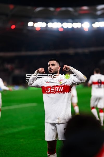 Spieler Ramon Hendriks (3; VfB Stuttgart) in Aktion