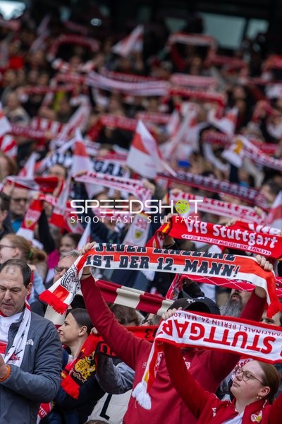 Fans zeigen Unterstützung