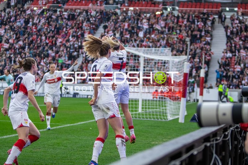 Torjubel am Strafraum