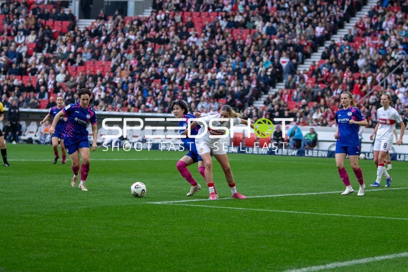 Zweikampf um den Ball