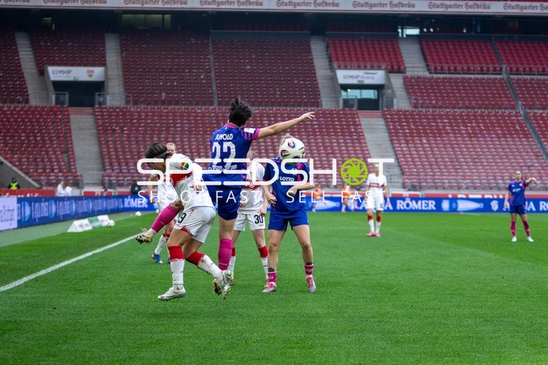 Zweikampf um den Ball