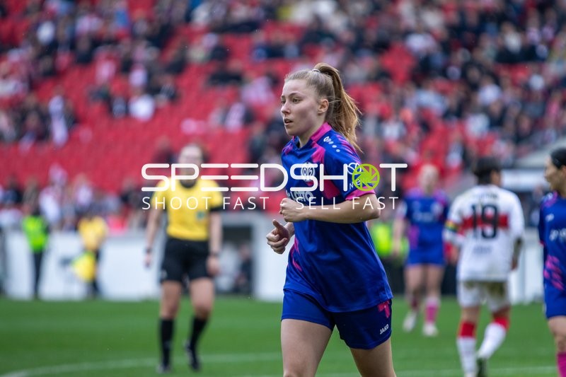 Spielszene mit Maja Pageler (37; 1. FSV Mainz 05)