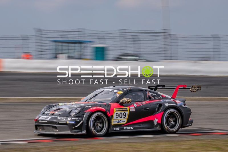 Spannende Rennszene am Nürburgring