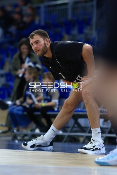 Szene mit Moritz Krimmer (27; BMA365 Bamberg Baskets)