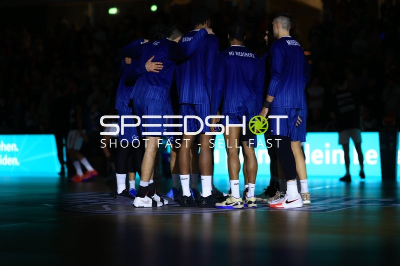 easyCredit BBL: Team-Huddle der MLP Academics Heidelberg