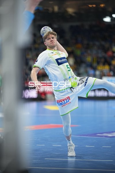 Szene mit Tristan Kirschner (5; HSG Wetzlar)