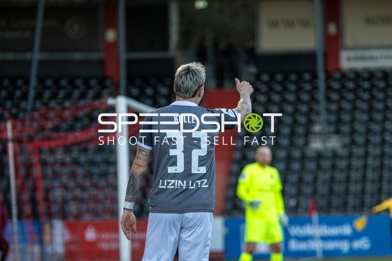 Daumen hoch von Niklas Kolle (32; SSV Ulm 1846)