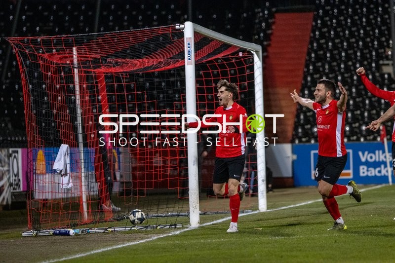 Torjubel in Großaspach