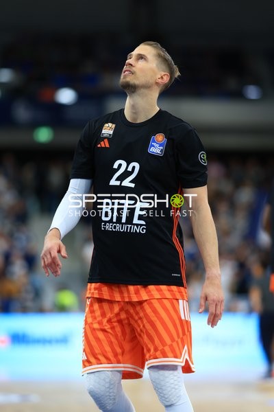 Thomas Klepeisz (22; Ratiopharm Ulm) in Aktion