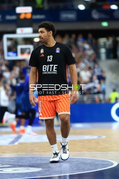 Mark Smith (13; Ratiopharm Ulm) auf dem Spielfeld