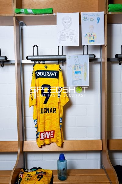 Szene mit Steven Plucnar Jacobsen (9; Rhein Neckar Löwen) Trikot