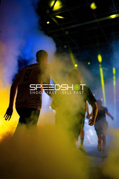 Szene mit Tim Nothdurft (28; Rhein Neckar Löwen), David More (15; Rhein Neckar Löwen) und Robert Timmermeister (7; Rhein Neckar Löwen)