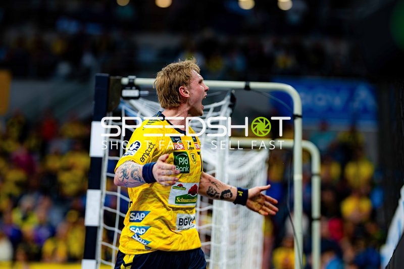 Szene mit Mike Jensen (20; Rhein Neckar Löwen)