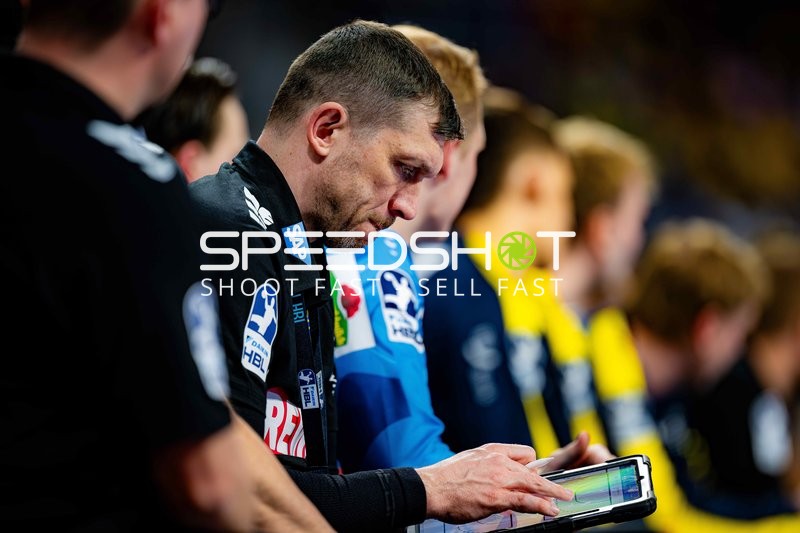 Szene mit Patrick Jahnke (996; Rhein Neckar Löwen)