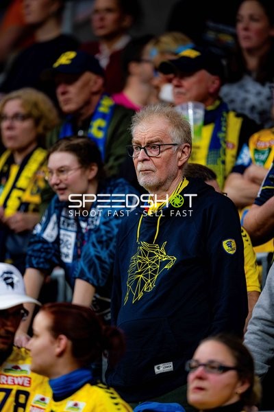 Fans in der SAP Arena