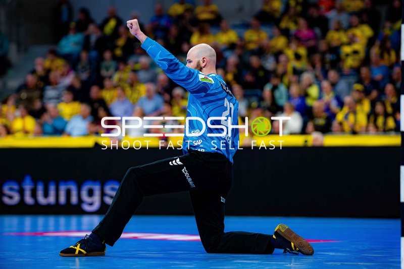 Szene mit Mike Jensen (20; Rhein Neckar Löwen)