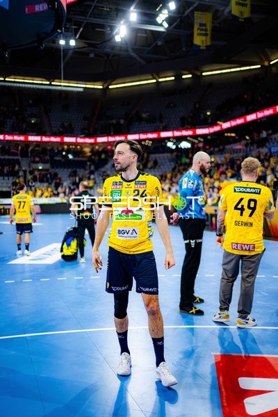 Patrick Groetzki (24; Rhein Neckar Löwen) und Mike Jensen (20; Rhein Neckar Löwen) in Aktion