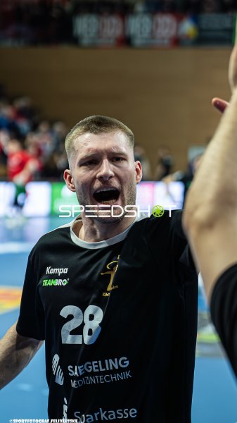 Denni Djozic (#28; HC Elbflorenz Dresden) mit emotionalem Ausruf