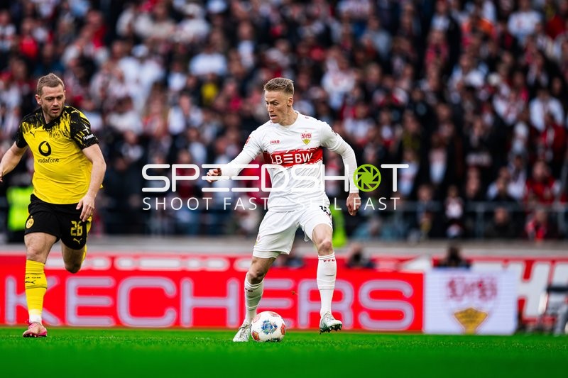 Zweikampf um den Ball