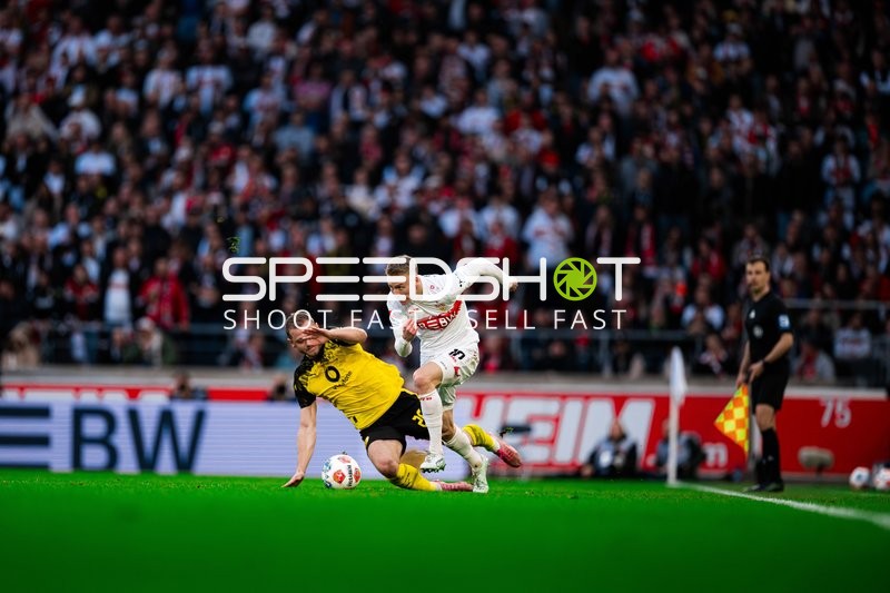 Zweikampf um den Ball