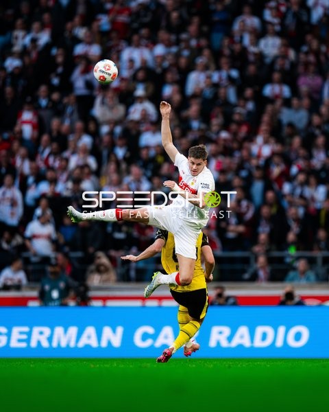 Luftzweikampf im Spiel