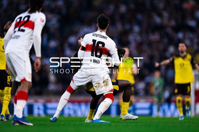 Zweikampf um den Ball