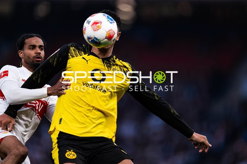 Zweikampf um den Ball