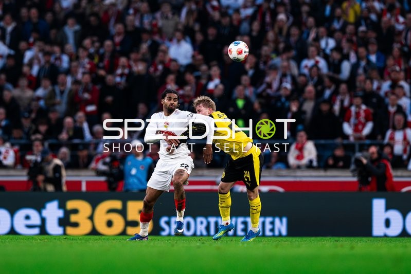 Zweikampf um den Ball